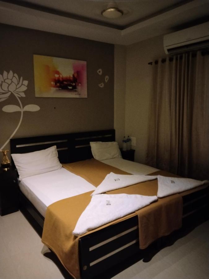 Metro Residency Ξενοδοχείο Kochi Εξωτερικό φωτογραφία