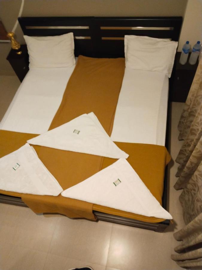 Metro Residency Ξενοδοχείο Kochi Εξωτερικό φωτογραφία