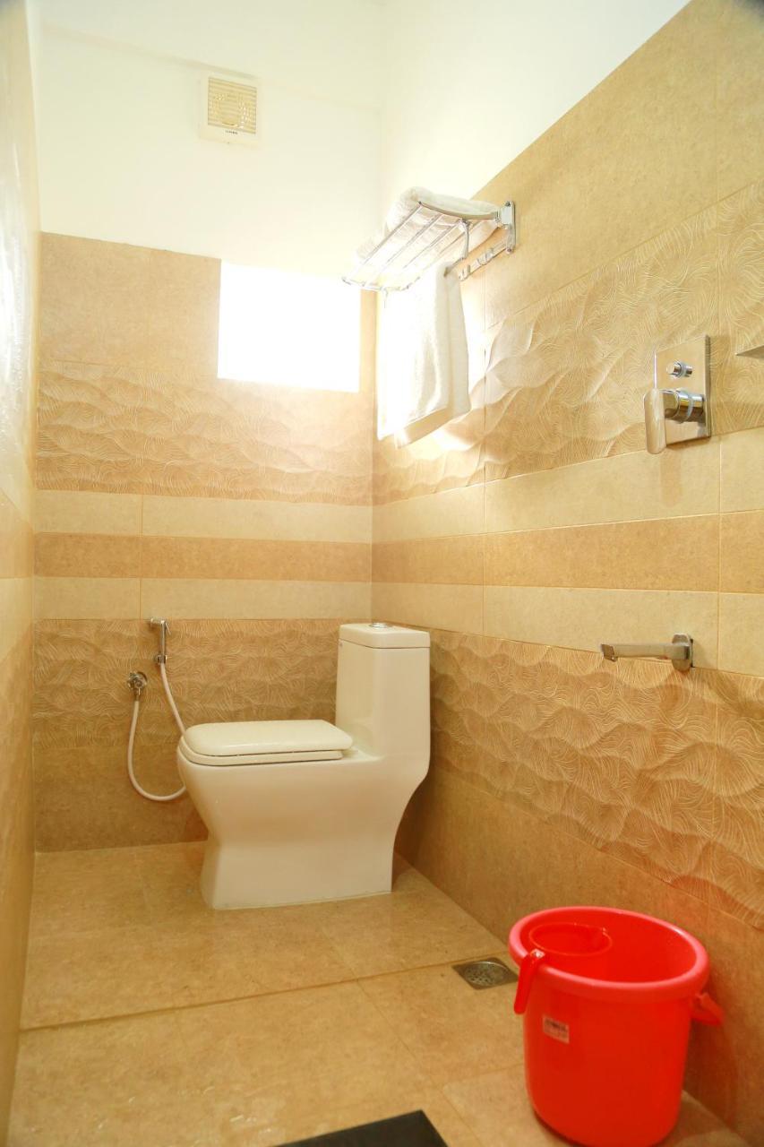 Metro Residency Ξενοδοχείο Kochi Εξωτερικό φωτογραφία